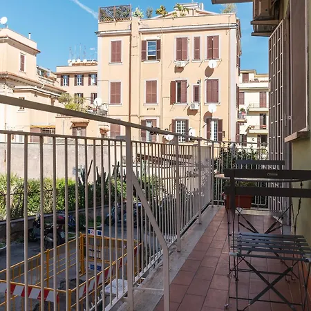 Guesthost - Monteverde Vecchio Appartement