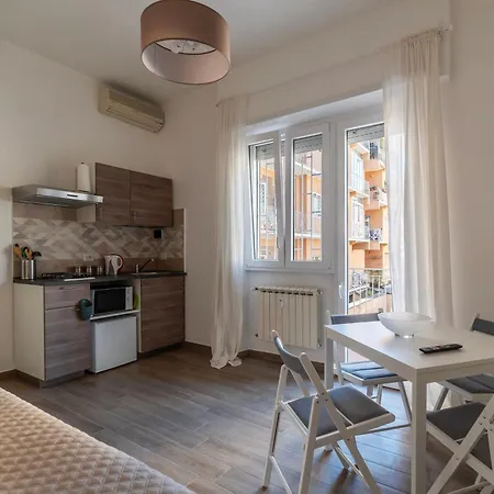 Guesthost - Monteverde Vecchio Διαμέρισμα *